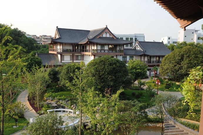 Imagen de los exteriores del Hotel Guilinyi Royal Palace. Foto 9