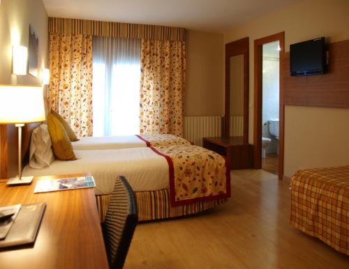 Imagen de la habitación del Hotel Guillem. Foto 18