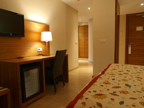 Imagen de la habitación del Hotel Guillem. Foto 20