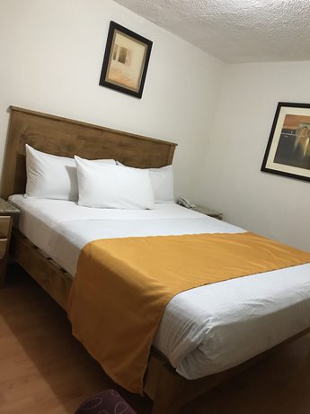 Imagen de la habitación del Hotel Guillen Jr. Foto 7