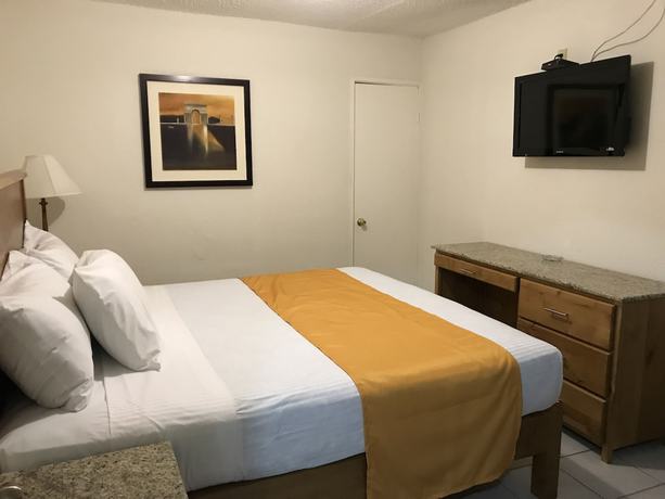 Imagen de la habitación del Hotel Guillen Jr. Foto 15