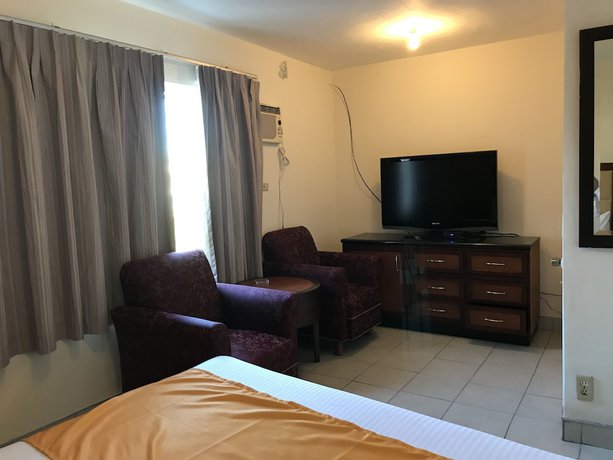 Imagen de la habitación del Hotel Guillen Jr. Foto 20