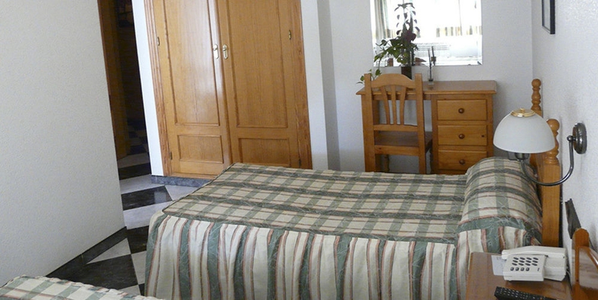 Imagen de la habitación del Hotel Guillermo Ii. Foto 2