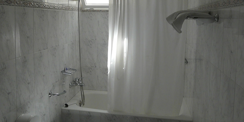 Imagen de la habitación del Hotel Guillermo Ii. Foto 6