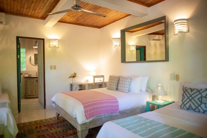 Imagen de la habitación del Hotel Guiones. Foto 11