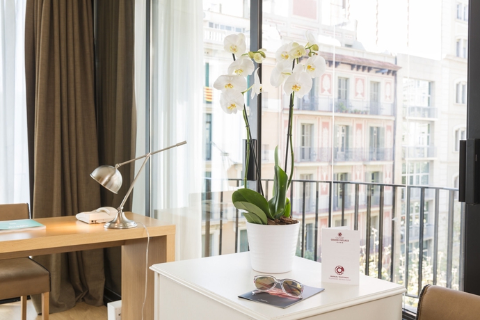 Imagen de la habitación del Hotel Guitart Grand Passage. Foto 10