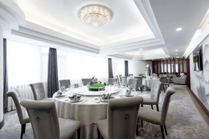 Imagen del bar/restaurante del Hotel Guizhou Park. Foto 4