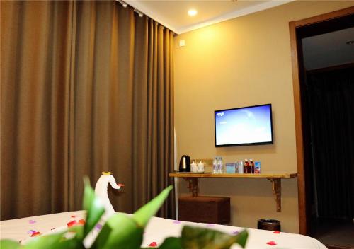 Imagen de la habitación del Hotel Gujun. Foto 7