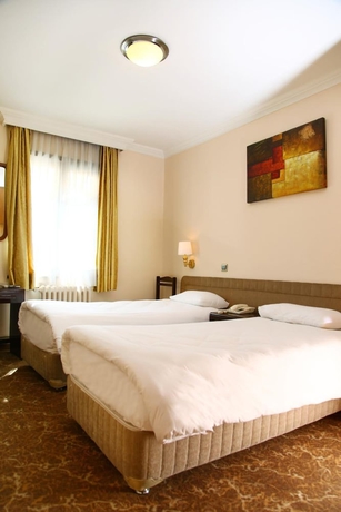 Imagen de la habitación del Hotel Guleryuz Otel. Foto 14