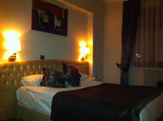 Imagen de la habitación del Hotel Guleryuz Otel. Foto 15