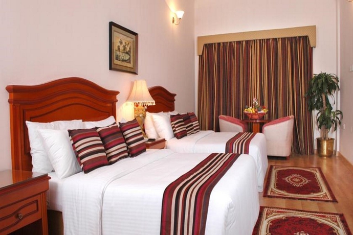 Imagen general del Hotel Gulf Gate. Foto 6