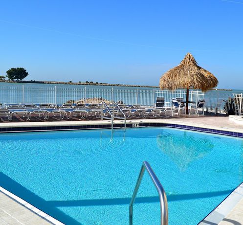 Imagen de la piscina del Hotel Gulfview On The Beach. Foto 20