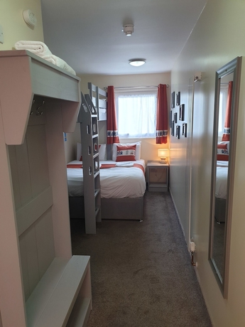 Imagen de la habitación del Hotel Gulliver\'s Resort Matlock Bath. Foto 4