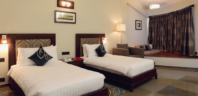 Imagen de la habitación del Hotel Gulmohar Greens - Golf and Country Club. Foto 7