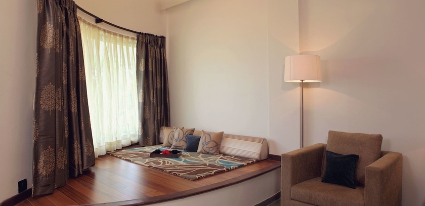 Imagen de la habitación del Hotel Gulmohar Greens - Golf and Country Club. Foto 9