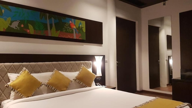 Imagen de la habitación del Hotel Gulmohar Greens - Golf and Country Club. Foto 12