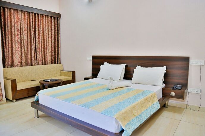 Imagen de la habitación del Hotel Gulmohar Sariska Resort. Foto 13