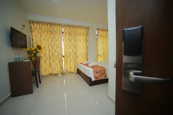 Imagen de la habitación del Hotel Gulshan. Foto 6