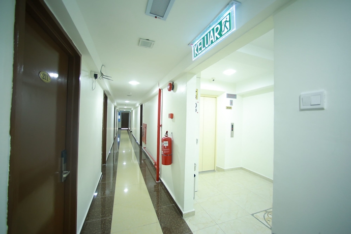 Imagen de los interiores del Hotel Gulshan. Foto 19