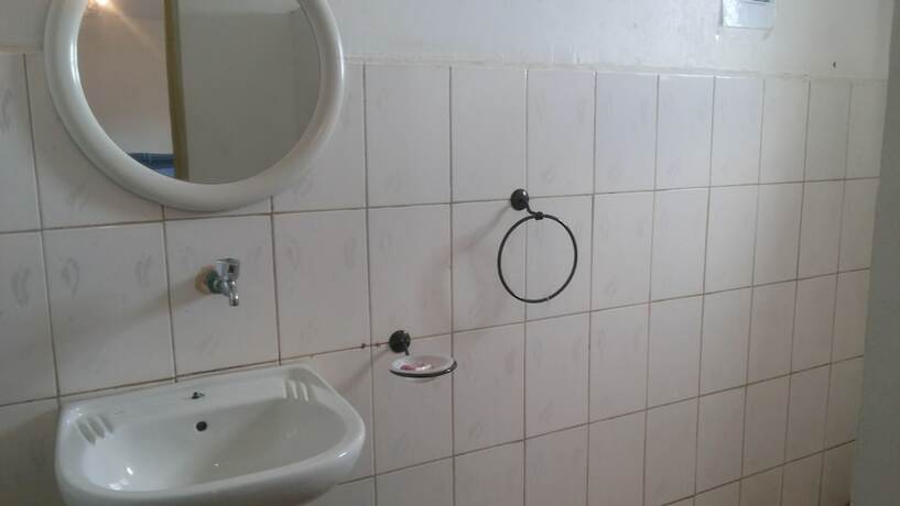 Imagen general del Hotel Gulu Crystal. Foto 14