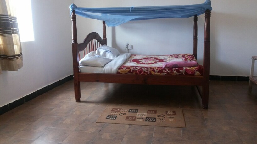 Imagen de la habitación del Hotel Gulu Crystal. Foto 17