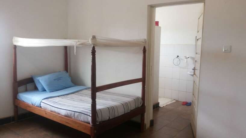 Imagen de la habitación del Hotel Gulu Crystal. Foto 19