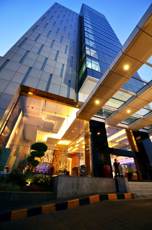 Imagen general del Hotel Gumaya Tower Semarang. Foto 1