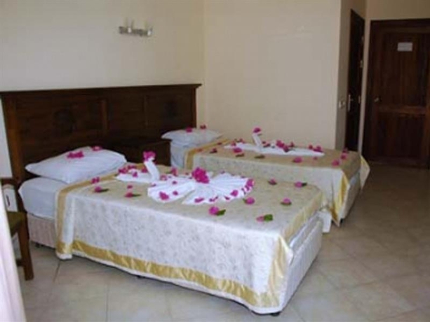 Imagen general del Hotel Gumbet Beach Resort. Foto 10