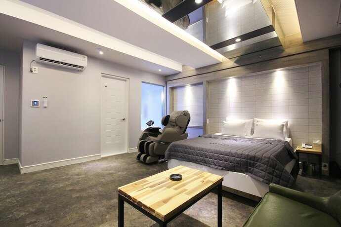 Imagen de la habitación del Hotel Gumi 2stay. Foto 12