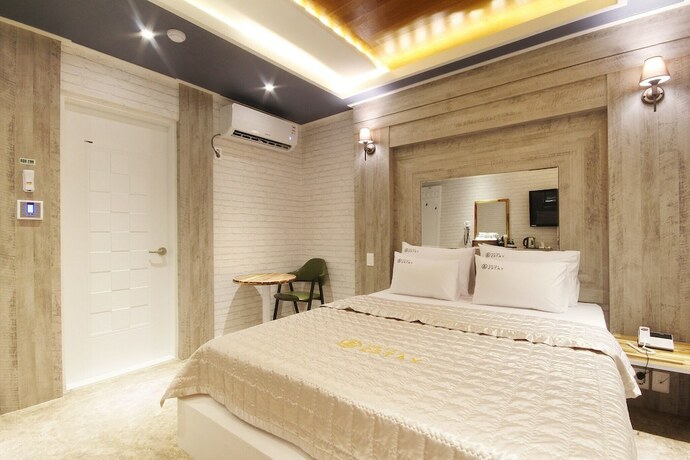 Imagen de la habitación del Hotel Gumi 2stay. Foto 14