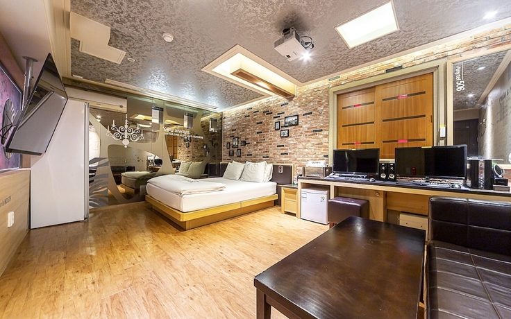 Imagen de la habitación del Hotel Gumi Bonggokdong Anytel. Foto 1