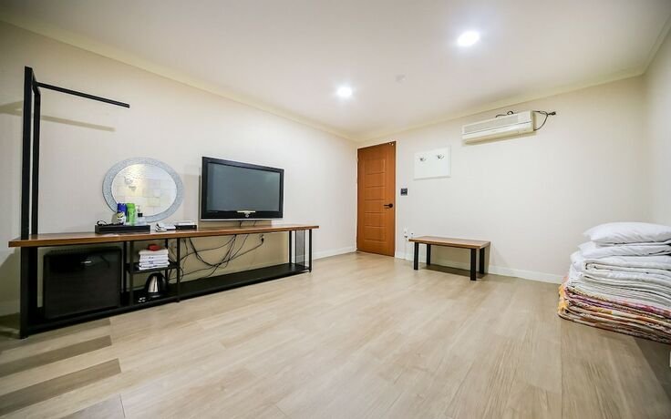 Imagen general del Hotel Gumi Bonggokdong Cello. Foto 6