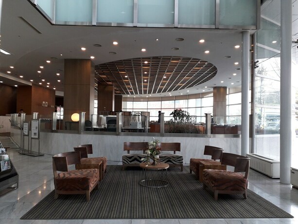 Imagen de los interiores del Hotel Gumi Century. Foto 36