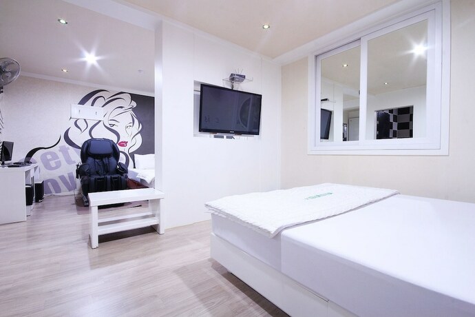 Imagen de la habitación del Hotel Gumi Fun. Foto 15