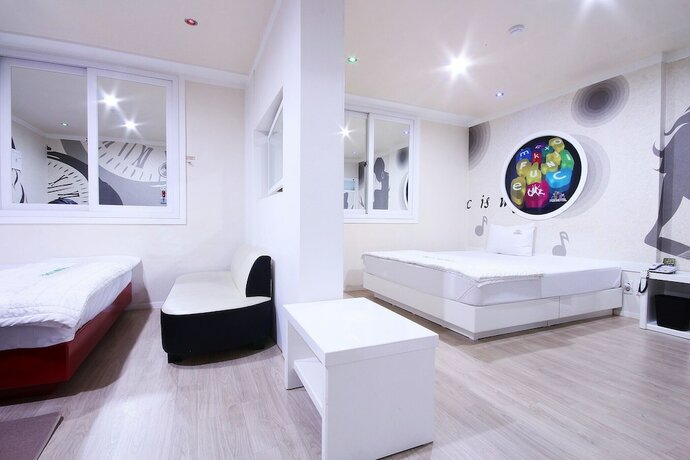Imagen general del Hotel Gumi Fun. Foto 10