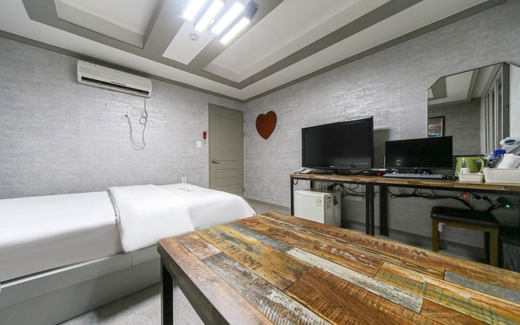 Imagen de la habitación del Hotel Gumi Geumosan Pink Rose. Foto 11