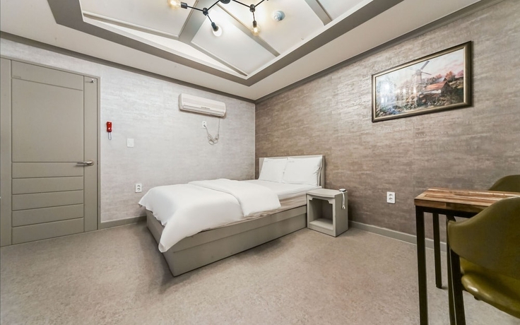 Imagen de la habitación del Hotel Gumi Geumosan Pink Rose. Foto 13