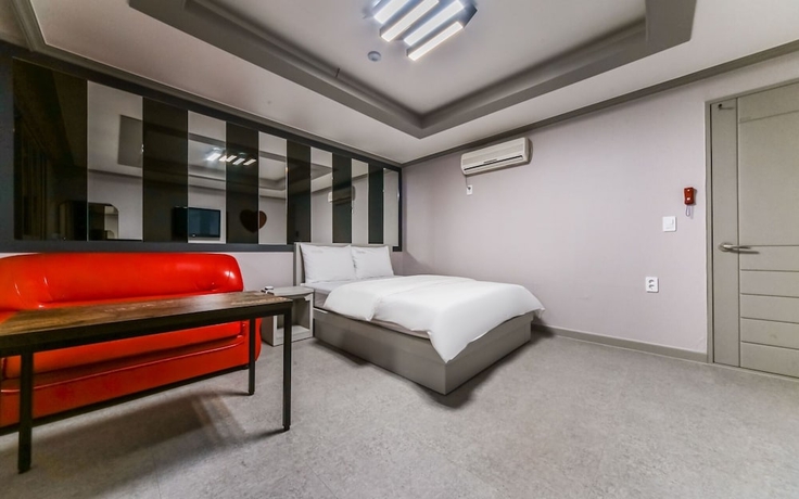 Imagen de la habitación del Hotel Gumi Geumosan Pink Rose. Foto 17