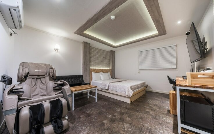 Imagen de la habitación del Hotel Gumi Indong 7 Plus. Foto 18