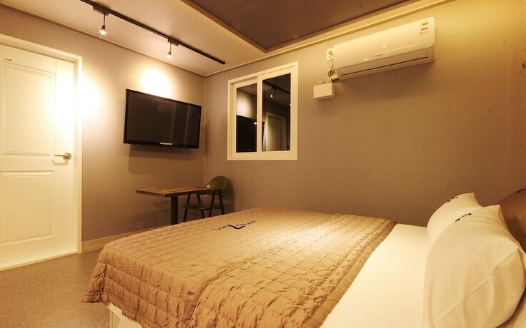 Imagen general del Hotel Gumi Indong 7days. Foto 10
