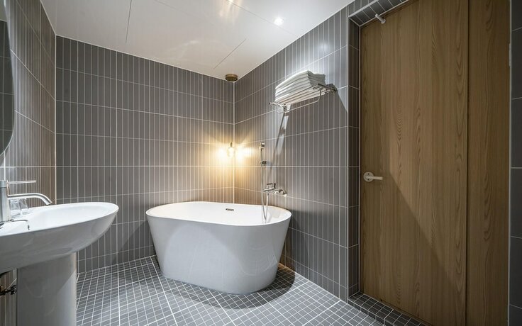 Imagen de la habitación del Hotel Gumi Indong Casa Lucido. Foto 19