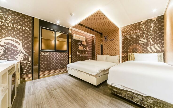 Imagen de la habitación del Hotel Gumi Indong Zaza. Foto 13