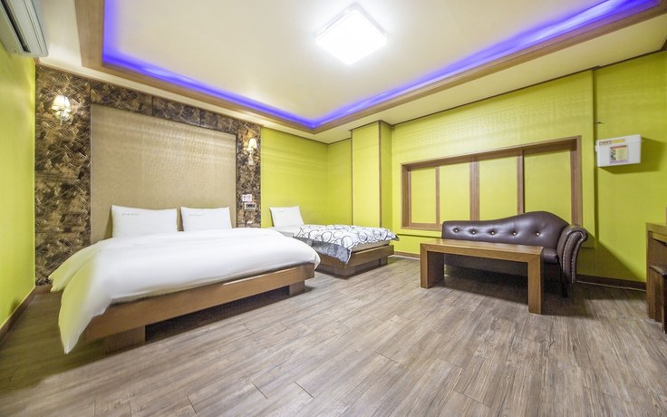 Imagen de la habitación del Hotel Gumi Okgye Cosmo. Foto 9