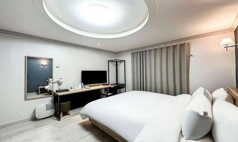 Imagen general del Hotel Gumi Time. Foto 11