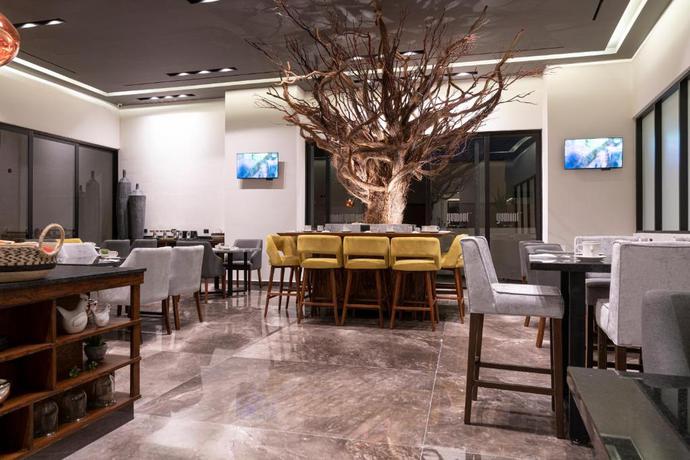 Imagen de los interiores del Hotel Gumont Guadalajara L&oacute;pez Mateos - Minerva. Foto 5