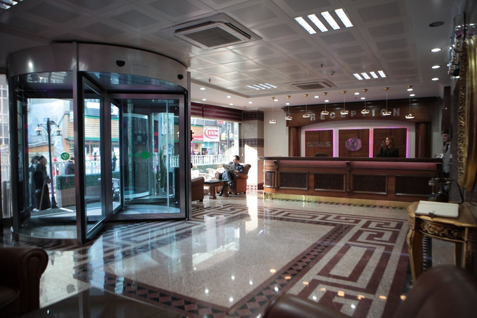 Imagen de los interiores del Hotel Gumus Palace. Foto 3