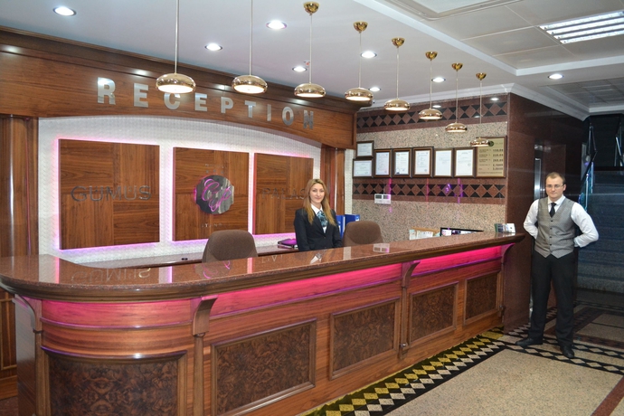 Imagen de los interiores del Hotel Gumus Palace. Foto 4