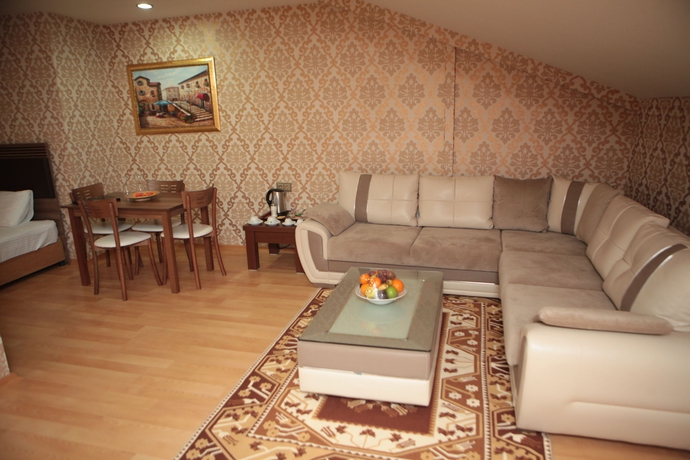 Imagen de los interiores del Hotel Gumus Palace. Foto 9