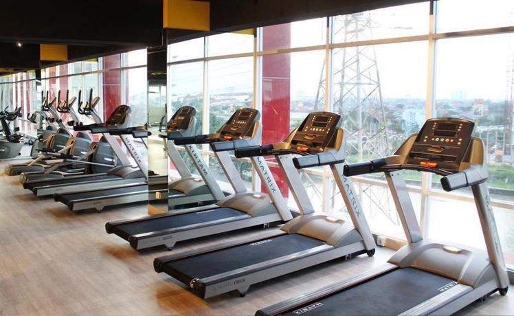 Imagen general del Hotel Gunawangsa MERR. Foto 2