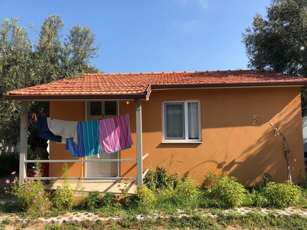 Imagen general del Hotel Gunes tatil k&ouml;y&uuml;. Foto 21